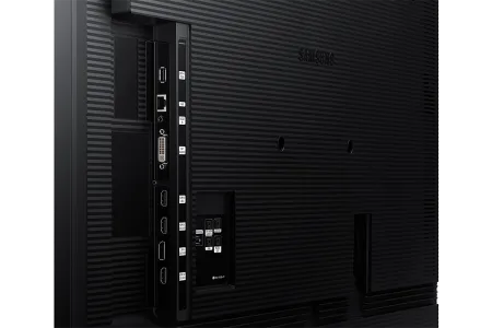 Купить Samsung QM85R по выгодной цене в Казани