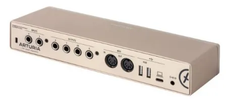 Купить Arturia MiniFuse 4 Champagne по выгодной цене в Казани