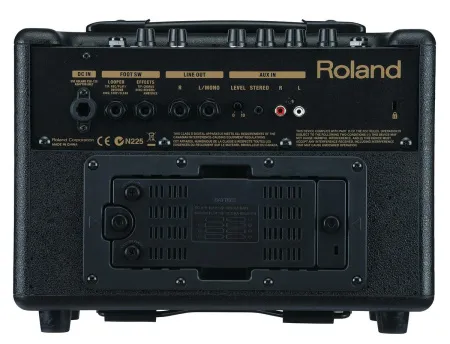 Купить ROLAND AC-33 по выгодной цене в Казани