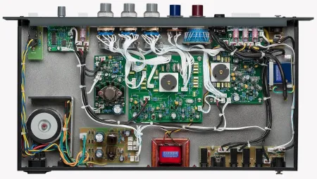 Купить WARM AUDIO WA73-EQ по выгодной цене в Казани