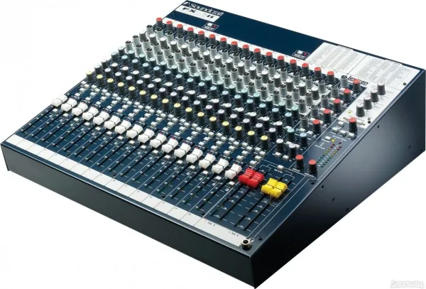 SOUNDCRAFT FX16ii