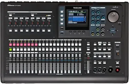 Купить Tascam DP-32SD по выгодной цене в Казани