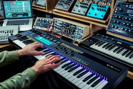 Купить Novation 61 SL MK III по выгодной цене в Казани