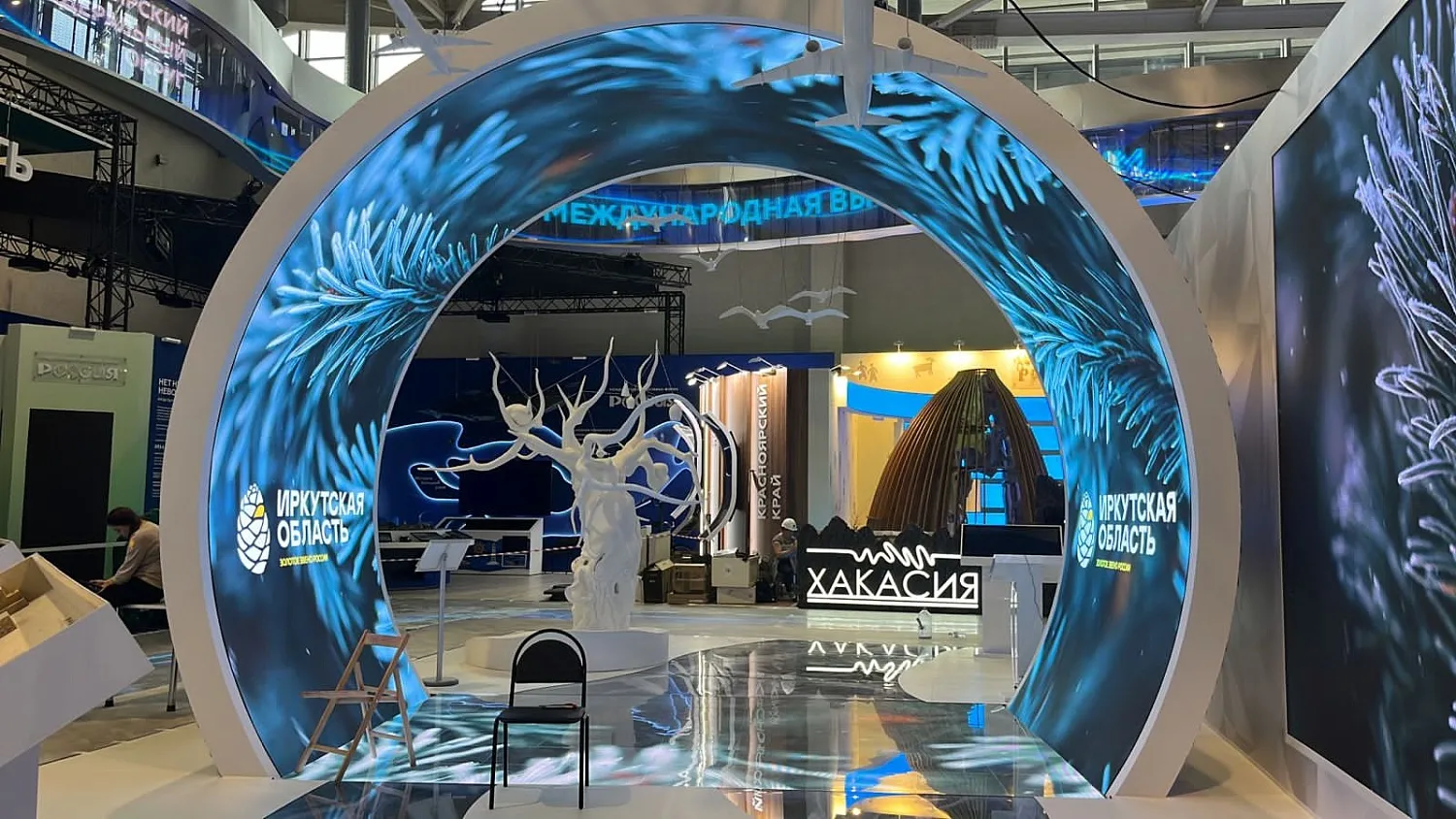 Проект светодиодного экрана выставки "Моя Россия" на ВДНХ