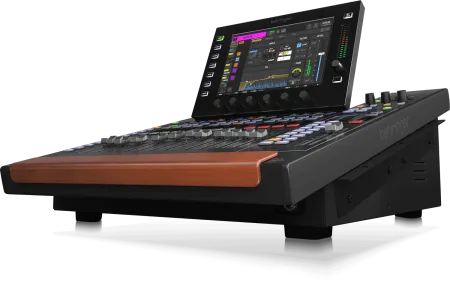 Купить BEHRINGER WING COMPACT по выгодной цене в Казани